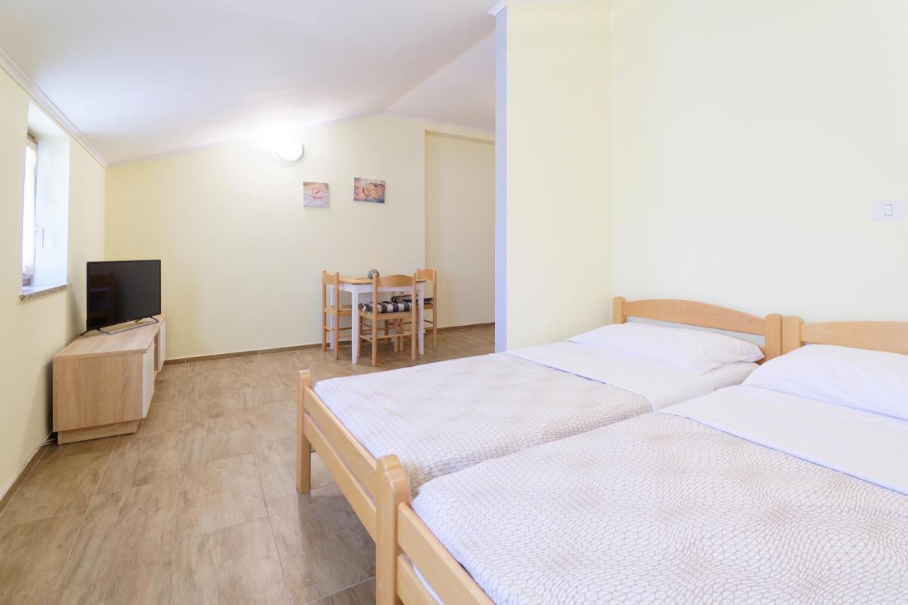 Apartments Belvedere By Rent Istria Plovanija Exterior foto